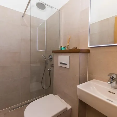 Svjetionik Prisnjak Holiday home Murter